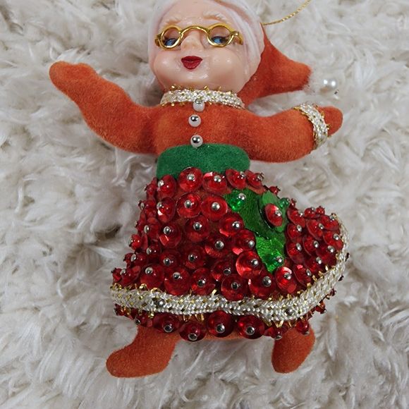 Vintage Mr & Ms Claus Christmas Tree Ornaments Beaded Sequin Felted Figures - Picture 3 of 12